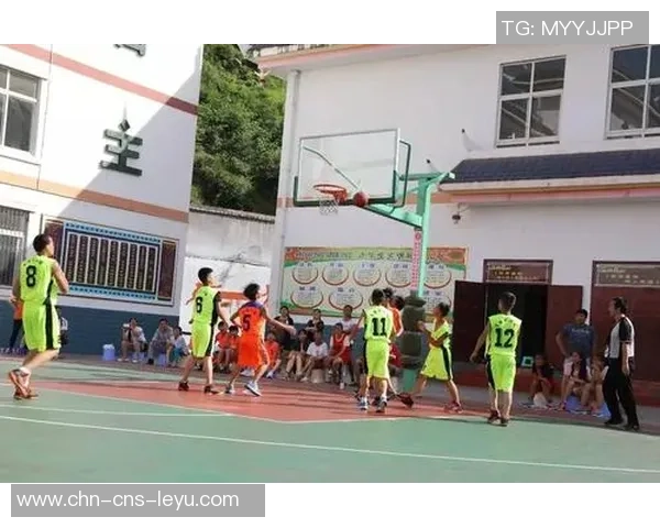 晟篮球带你领略激情四溢的篮球世界，助力梦想成真与青春同行